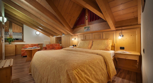 Standard Familie Zimmer Dachboden Steinbock B&B - Apartaments