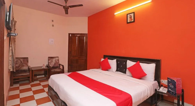Oyo 24020 Megha Yatri Niwas, Rezerwuj Hotel Hotele w Gujarat ze śniadaniem, Śniadanie