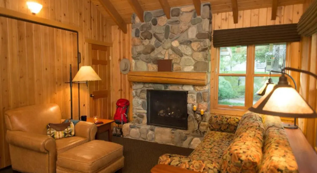 Номер Standard c 1 комнатой с видом на воду Sun Mountain Lodge