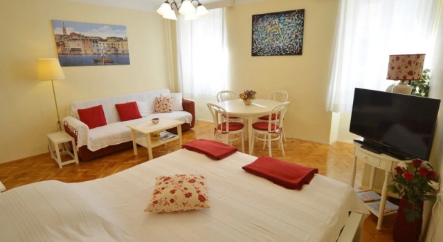 Апартаменты Amici Apartment