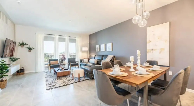 Апартаменты Chic Spacious Condo for the Best Vacations