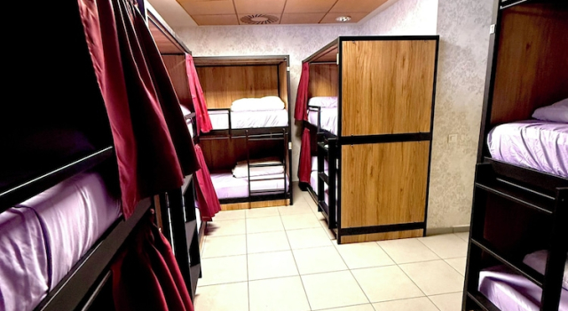 PALOMERAS Coliving & Coworking, Забронировать Хостел Мадрид Провинция Мадрид, рядом с Мигель Эрнандес