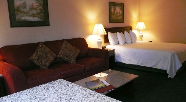 The Ashley Inn & Suites, Varaa Hotelli SPA-hotellit kohteessa Oregon Coast, SPA