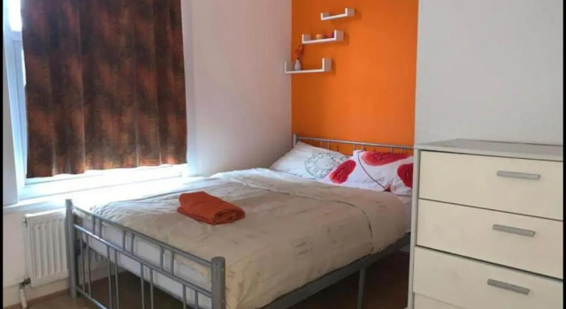 03 Bedroom Apartment-Self Check in