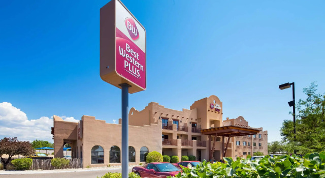 Кровать в общем номере Best Western Plus Inn of Santa Fe