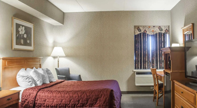 Четырёхместный номер Standard Comfort Inn Lundys Lane