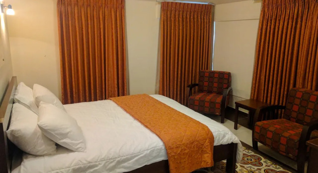 Номер Standard Alhambra Palace Hotel Suites