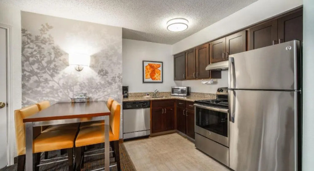 Двухместный люкс с 2 комнатами Residence Inn by Marriott McAllen