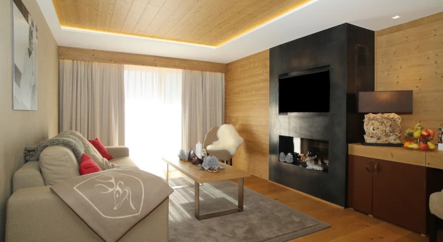Люкс Hôtel de Rougemont & Spa