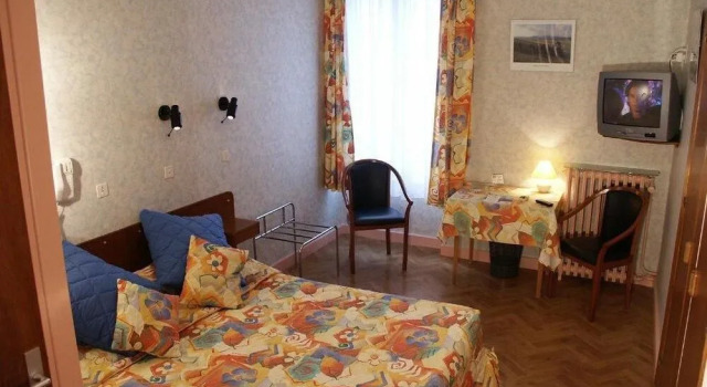 Le Charlet, Prenota Hotel Hotel a Alvernia con parcheggio, Parcheggio