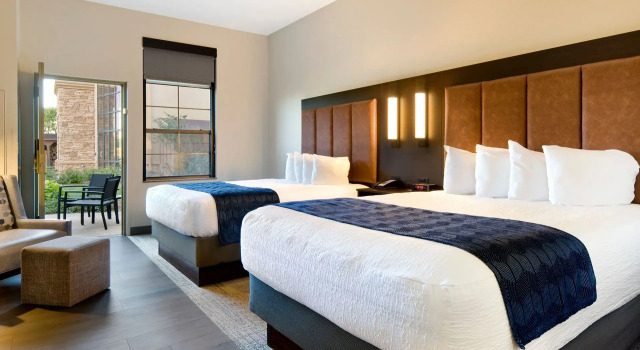 ClubHouse Hotel & Suites Rapid City, Забронировать Отель Рапид-Сити Black Hills National Forest