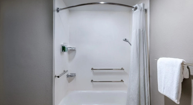 Четырёхместный номер Deluxe с видом на внутренний двор Courtyard by Marriott San Antonio Downtown