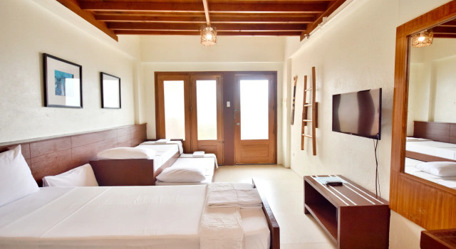 Family room Agos Boracay Rooms + Beds