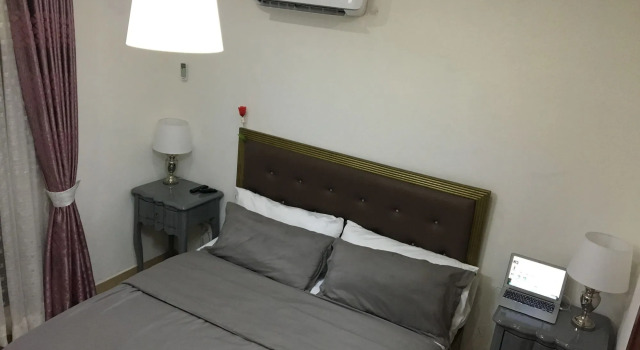 Cynthias, Buchen Sie Ferienwohnung Hotels in Eti-Osa mit Parkplatz, Parkplätze