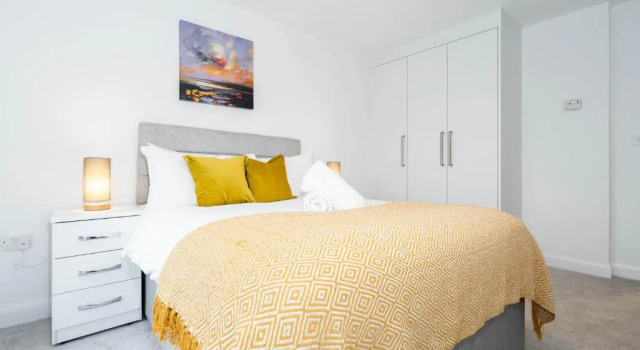 Cosy-Abstract Top Floor Apartment - CITY CENTRE ✬, Забронировать Апартаменты/квартира Апартаменты Уэст-Мидлендс, Апартаменты/квартира