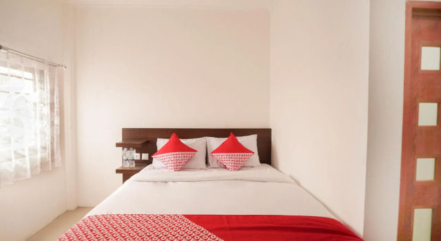 Deluxe double chambre Super OYO 2183 Cibeureum Residence