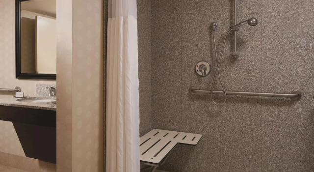 Двухместный номер Standard DoubleTree by Hilton Pittsburgh Monroeville Convention Center