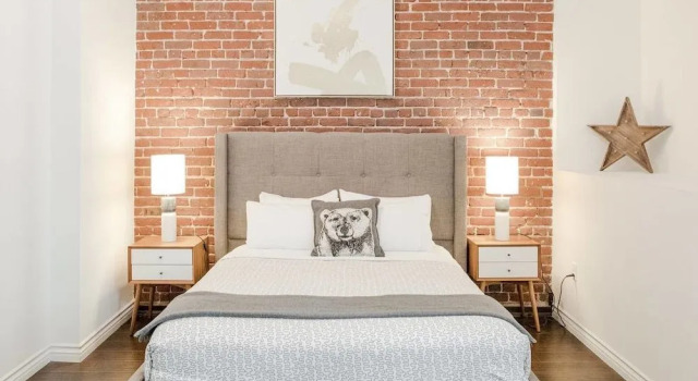 Explore Downtown From A Debonair Urban Loft