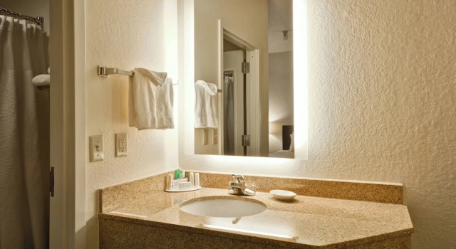 Четырёхместный люкс SpringHill Suites by Marriott San Antonio Medical Center/Northwest