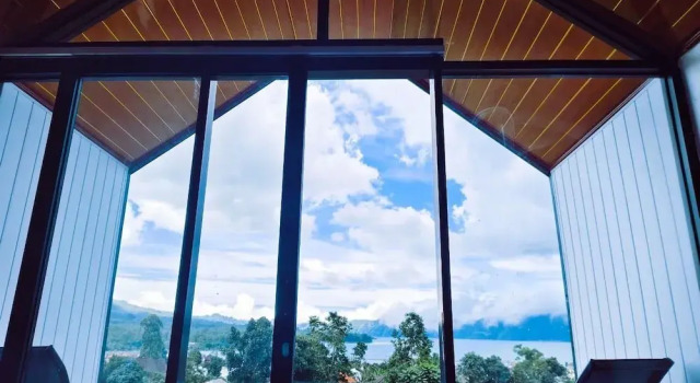 Royal Indah Cabin