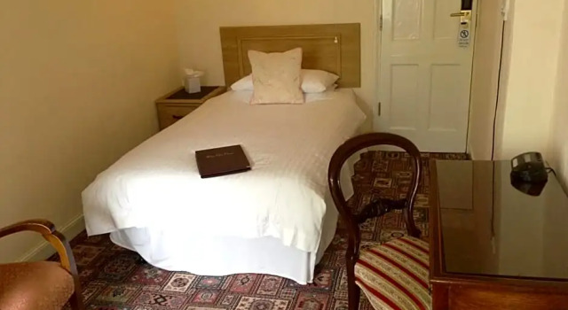 Номер Standard Royal Glen Hotel