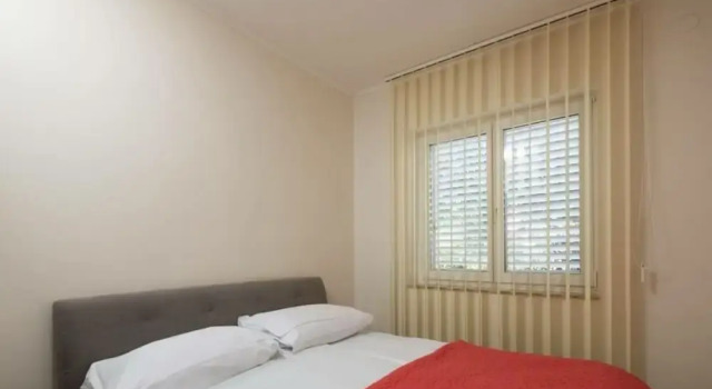 Donatella -apt 1- 10m van het Strand, Reserva ahora Hotel Hoteles en Pula con aparcamiento, Aparcamiento