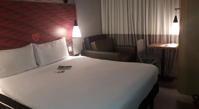 Номер Standard ibis Osasco