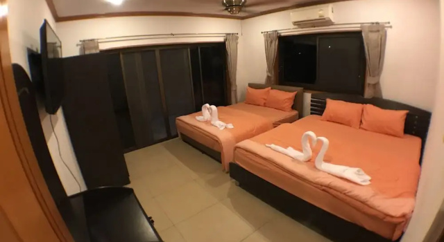 Вилла с 5 комнатами Baan TonPalm Pool Villa Huahin