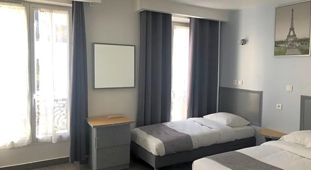 Четырёхместный номер Standard Hôtel Clauzel Paris