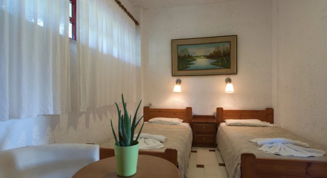 Proimos Apartments