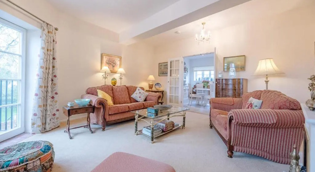 4 Ropers Court Lavenham, Varaa Huoneisto Asunnot kohteessa Merseyside, Huoneisto