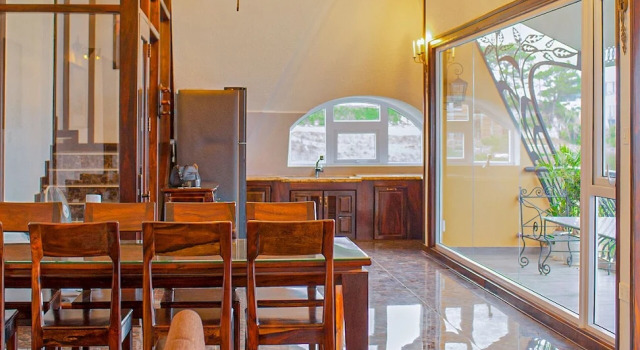 Люкс Luxury EX Hotel Dalat