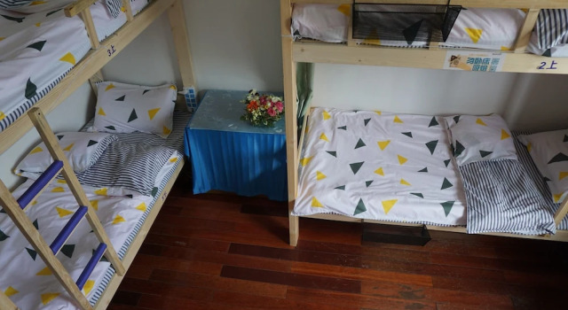Кровать в общем номере (женский номер) Shanghai Mofang Style Girls' Hostel
