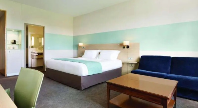 Двухместный номер Standard Mercure Chantilly Resort & Conventions