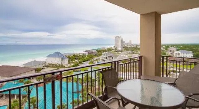 Westwinds 4770 at Sandestin, Varaa Hotelli Hotellit Emerald Coast uima-altaalla, Uima-allas