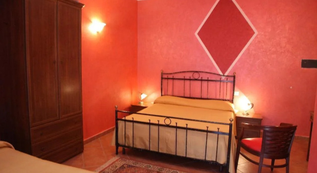 B&B Rinascente, Забронировать Отель Паола Калабрия