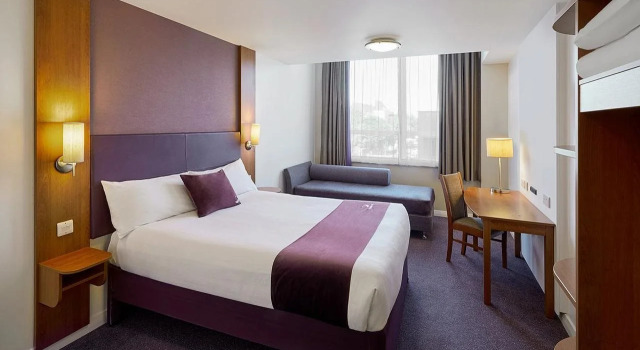 Premier Inn Southport - Ormskirk, Забронировать Отель Отели Англии 3 звезды, 3*