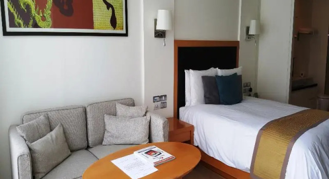Двухместный номер Superior с балконом Oakwood Residence Sukhumvit 24 Bangkok