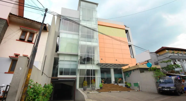 Airy Asia Afrika Pangarang 24 Bandung, Boek Hotel Bandung Wetan Bandung, in de buurt van Braga City Walk