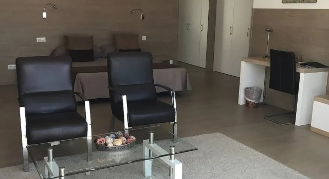 Полулюкс Hotel Villa Singala
