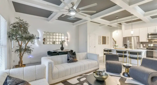 Апартаменты 4 Mi to NRG Stadium: Luxurious Houston Townhome!