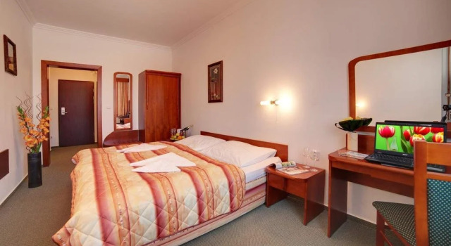 Wellness Hotel Lužan, Забронировать Отель СПА-отели Czech central mountains, SPA-услуги