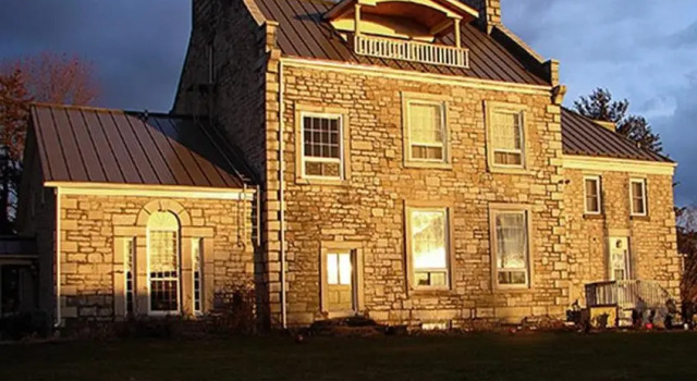 Номер Standard All Suites Whitney Manor