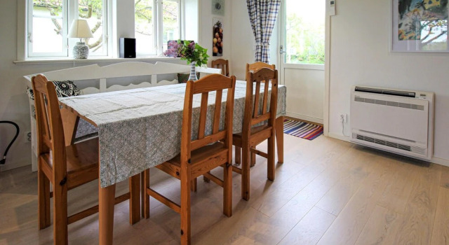 Nice Home In Munka-Ljungby With Wifi, Prenota Hotel Munka-Ljungby 