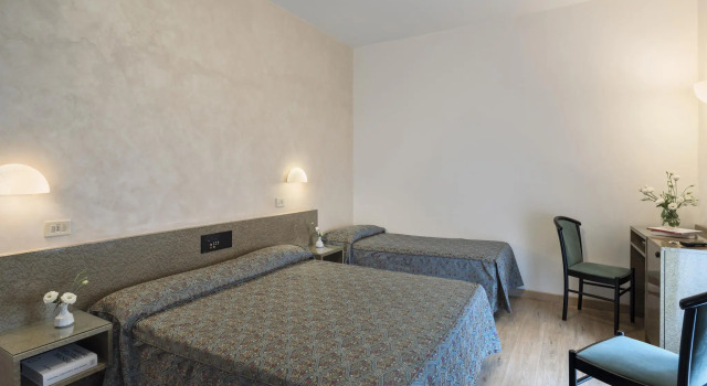 Трёхместный номер Standard Hotel Garibaldi