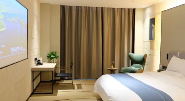 Люкс Deluxe GreenTree East Hotel (Shache County Government Affairs Center Railway Station Branch)