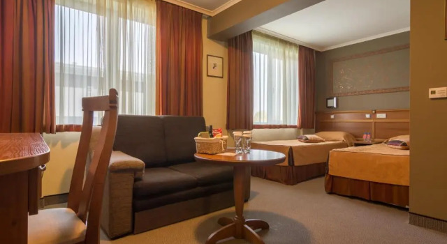 Двухместный номер Standard Diplomat Plaza Hotel & Resort