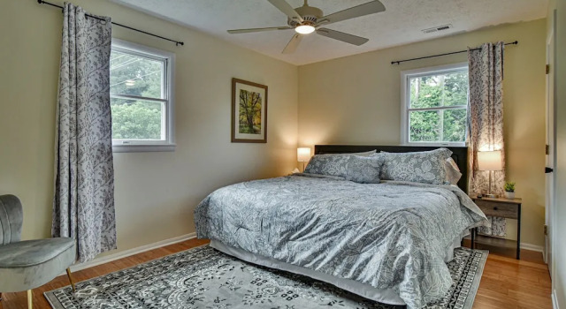 Aiken Rd - 6 BR - hot tub and game room, Забронировать Дом для отпуска Уивервилл Аппалачи