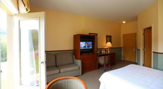 Двухместный номер Standard BATTURES Hotel Fjord Saguenay