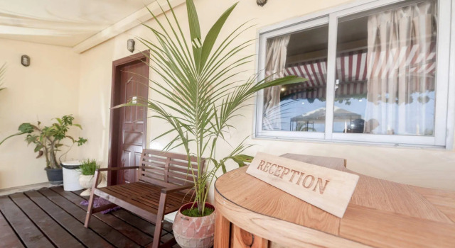 Luau Beach Inn